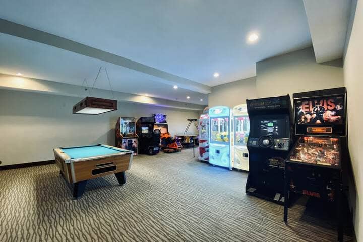Room 40 of 63