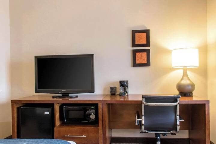 Room 14 of 63