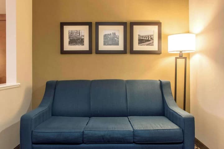 Room 16 of 63