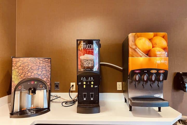 Breakfast/Coffee Service 45 of 63